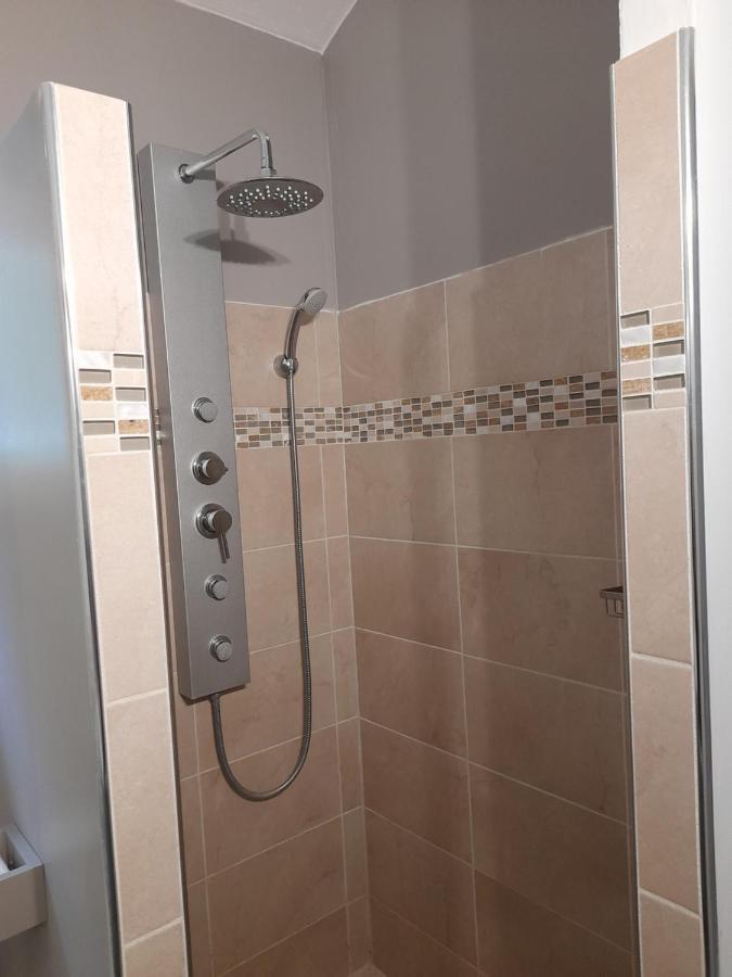 Chambre D'Hote Cuisine Equipee Le Beausset Exterior foto